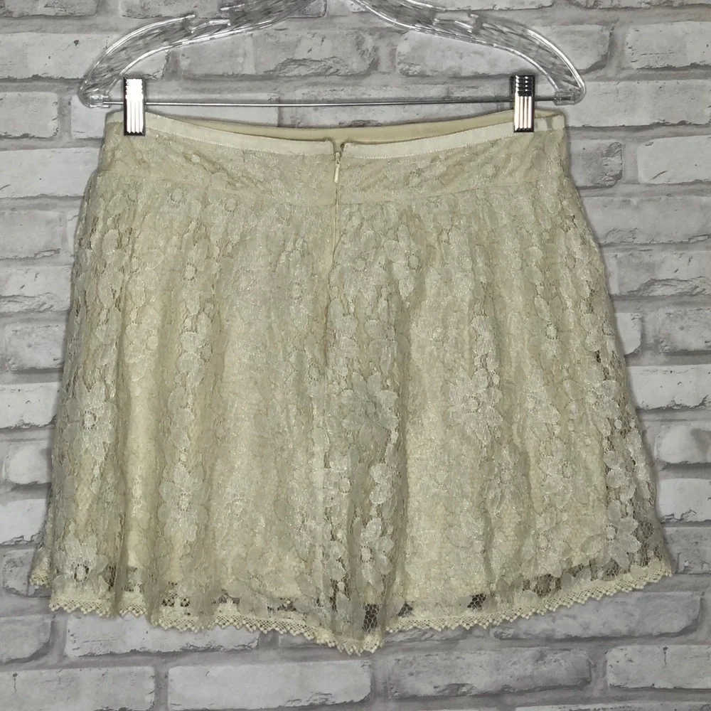 American Eagle lace floral skirt, NWT, size 6